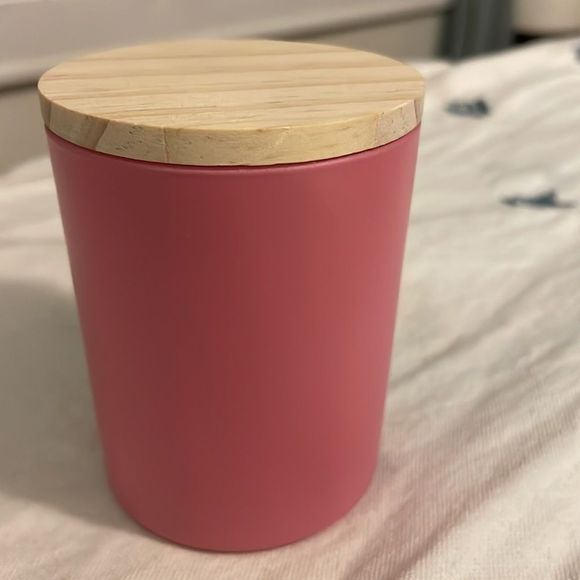 NWT soft owl soy wax candle - Picture 5 of 6